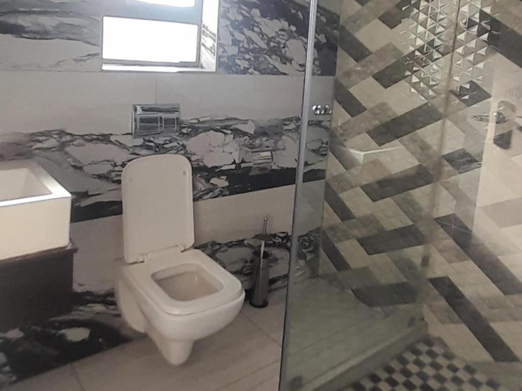 Lifestyle Lodge Hotel Vereeniging Room photo