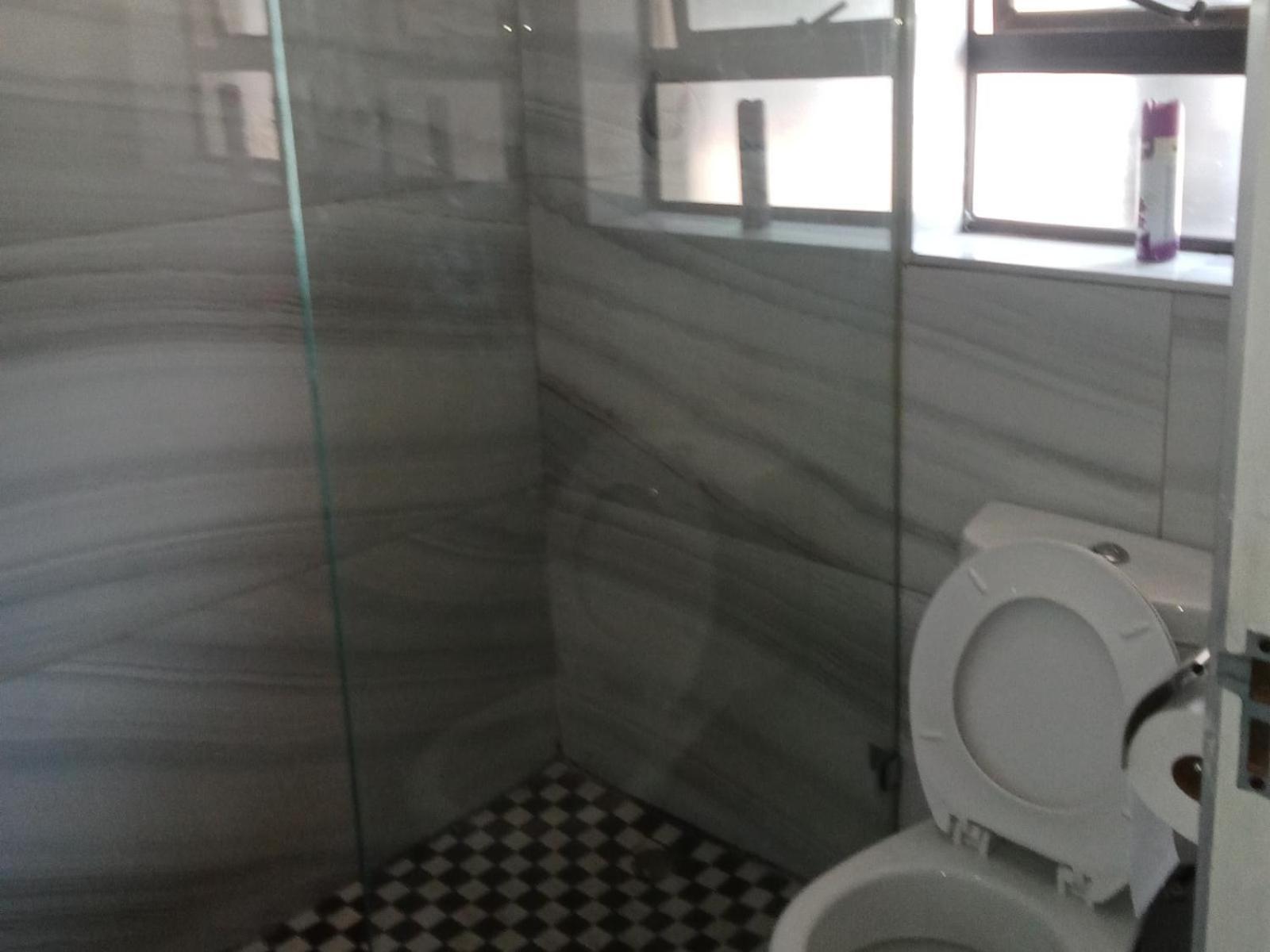 Lifestyle Lodge Hotel Vereeniging Room photo