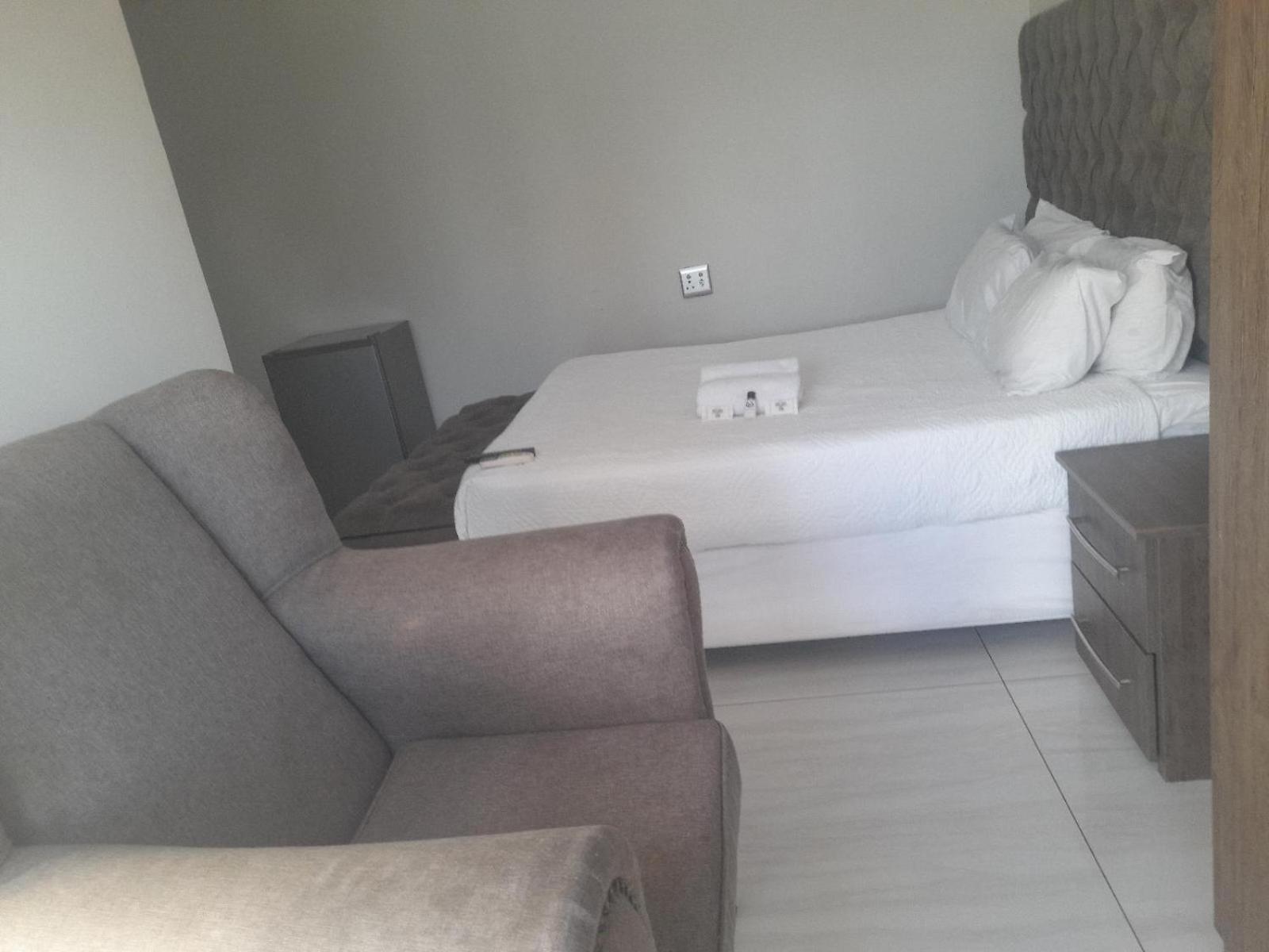 Lifestyle Lodge Hotel Vereeniging Room photo