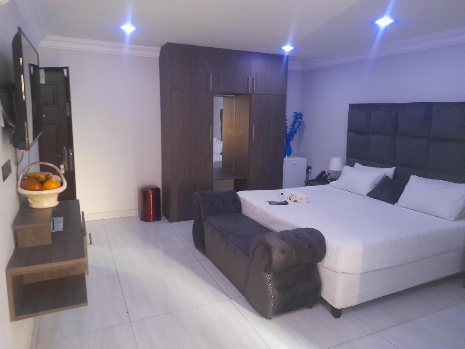 Lifestyle Lodge Hotel Vereeniging Room photo
